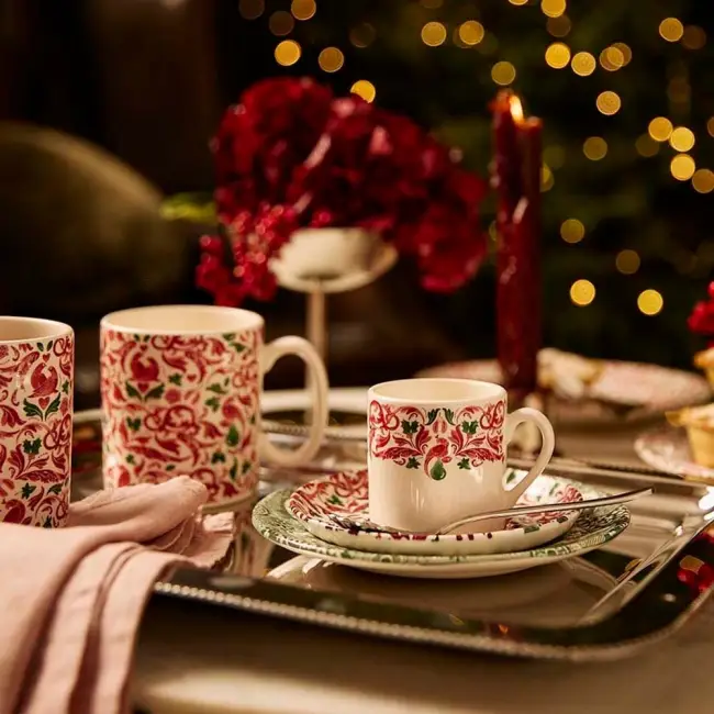 Yuletide Sada dvou šálků a podšálků na kávu 0.09 l